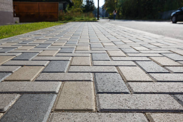 Best Commercial Driveway Pavers  in Plattsburgh West, NY